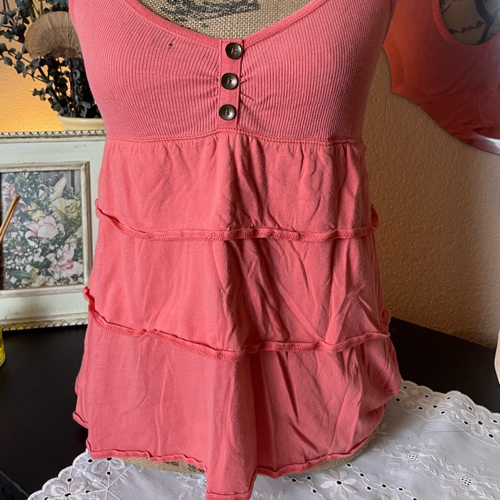 Salmon tank top